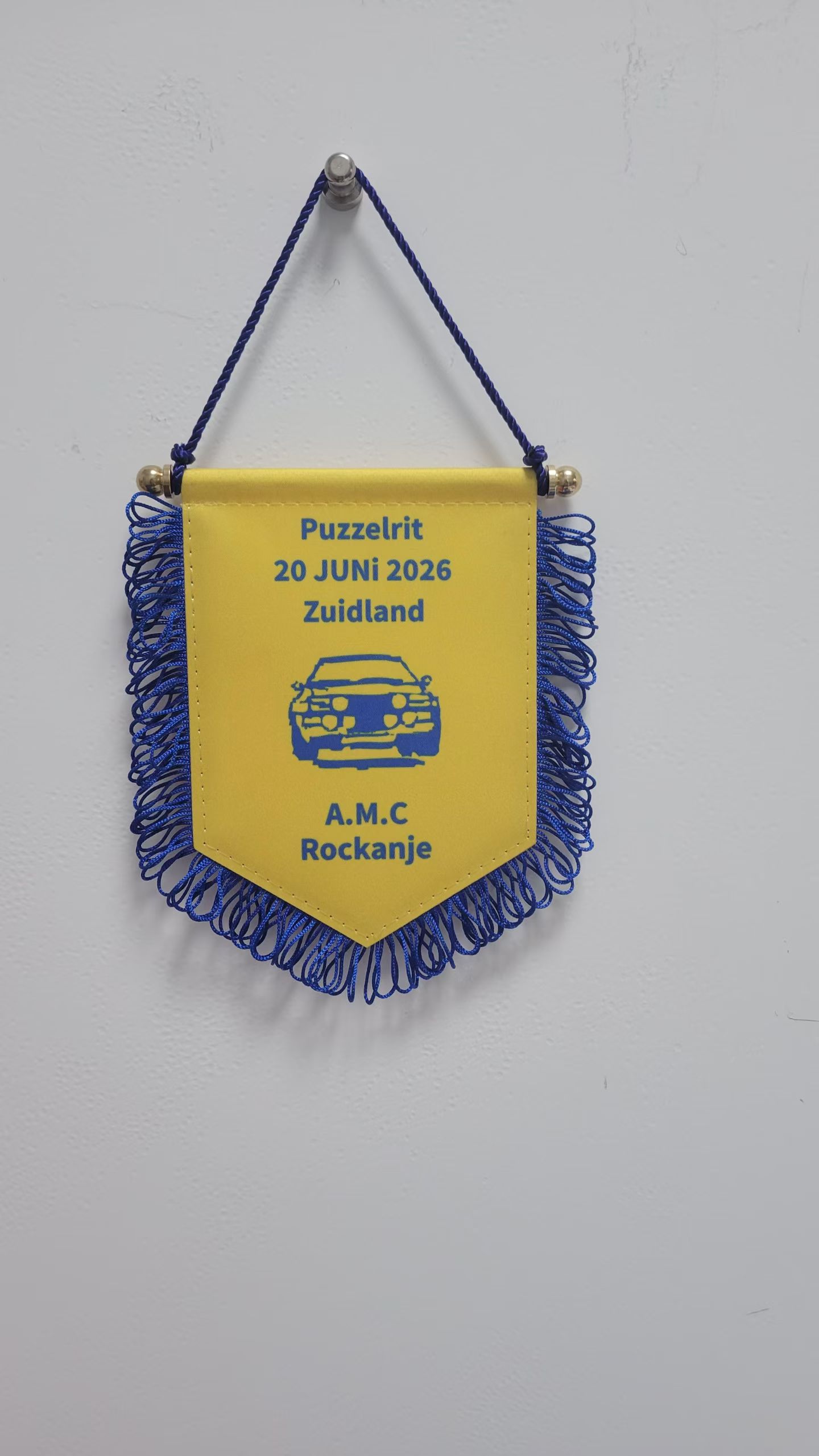 	Vereinswimpel individuell gestalten und online bedrucken lassen 