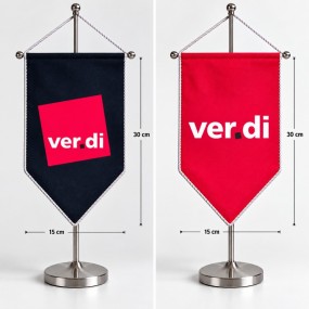 Tischwimpel bedrucken lassen – Tischfahne mit Logo und ...